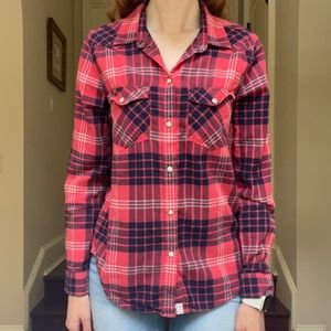 American Eagle Button Down Red/Blue Flannel Shirt
